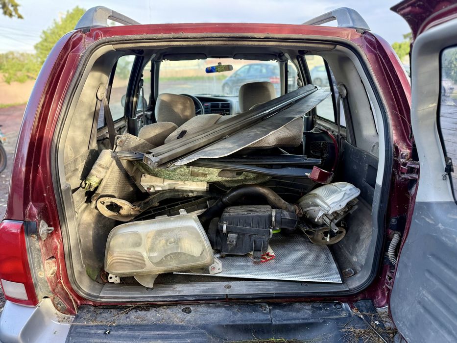 Suzuki Grand Vitara 2.0 TD (Peças)