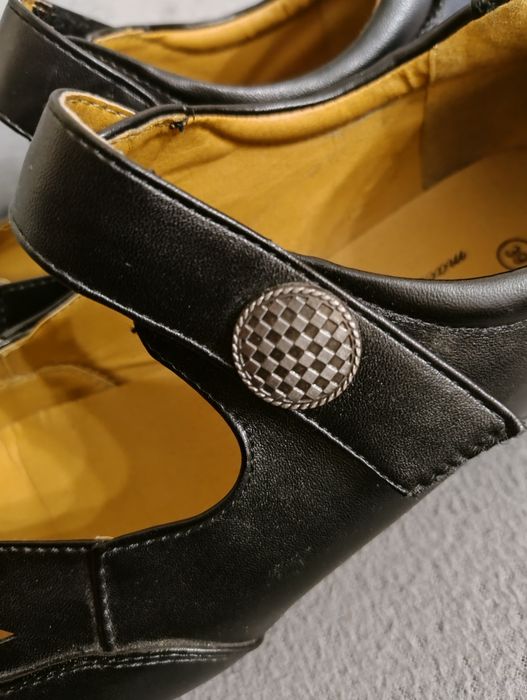 Półbuty ażurowe buty