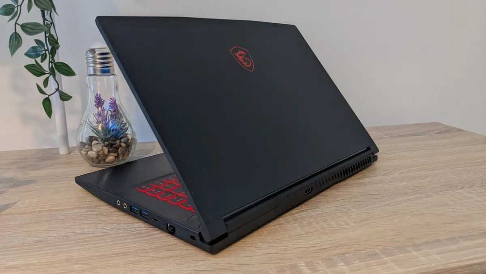 MSI Thin GF63 (i5-12450H, 16GB RAM, RTX 3050, 512GB NVME)