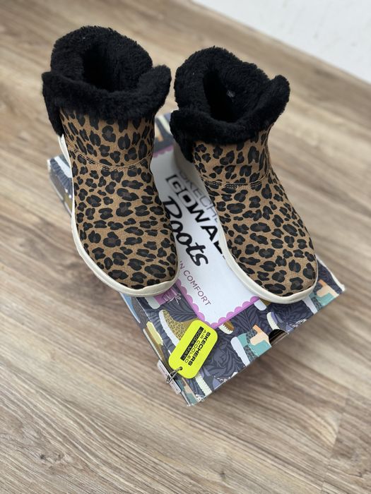 Skechers On-The-Go Joy- snow kitt , оригінал, US 8, 25 cm.