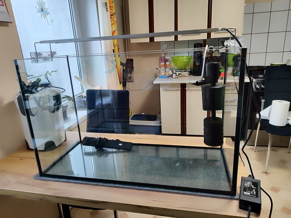 Akwarium bez pokrywy 140l