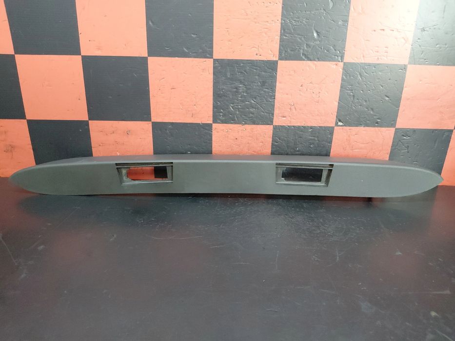Friso da porta / tampa da mala MERCEDES-BENZ Sprinter 3,5-t (907, 910)