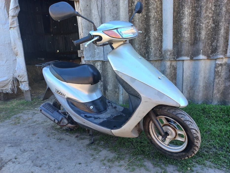продам мопед Honda dio. В хорошем состоянии