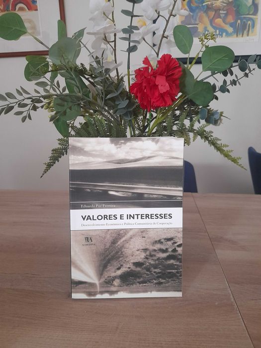 Valores e Interesses