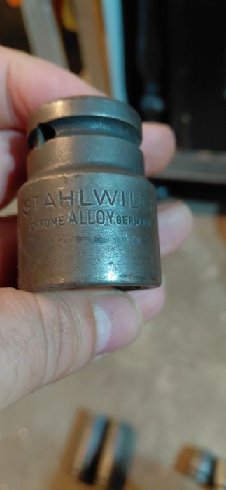 Chaves inpacto longas e pequenas