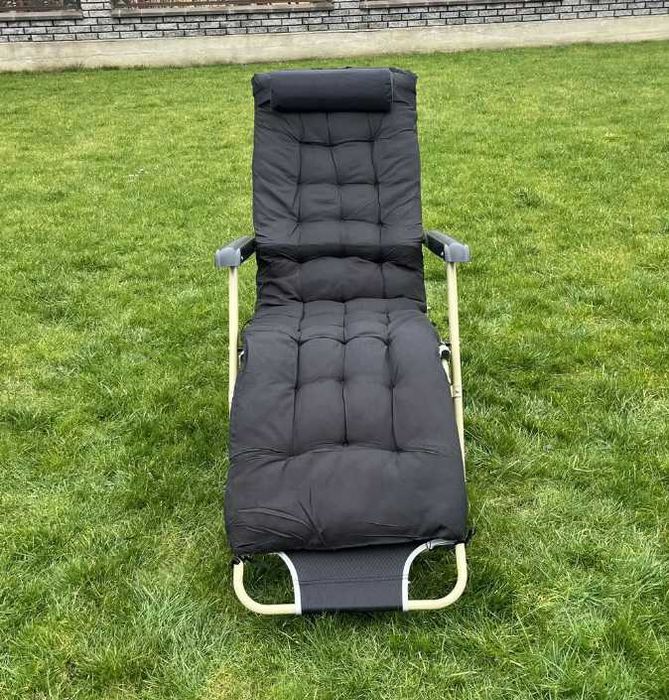 шезлонг з подушкою та матрасом кресло-шезлонг лежак садовий