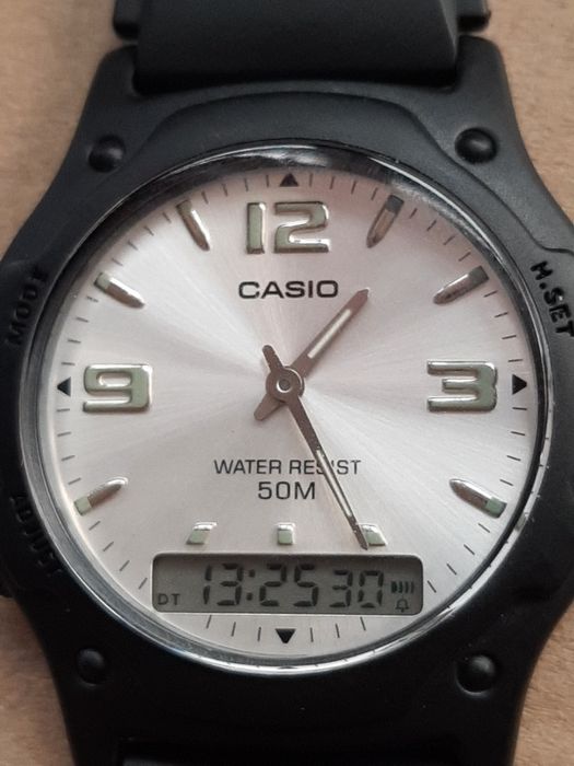 Годинник Casio AW-49HE-7A