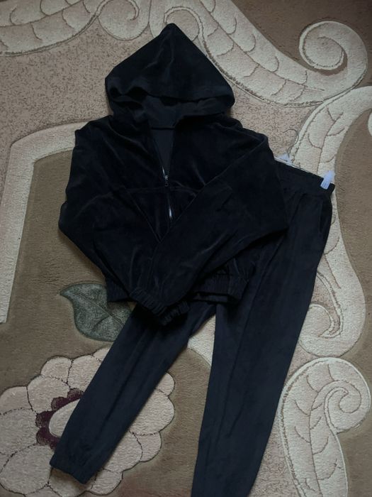 Костюм велюровый