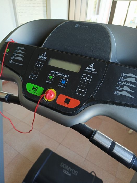 Passadeira corrida Domyos T520A