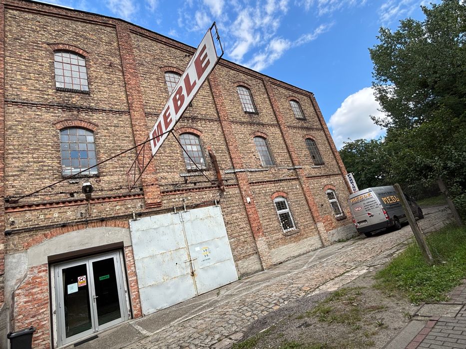 Budynek Użytkowy 1630 m2