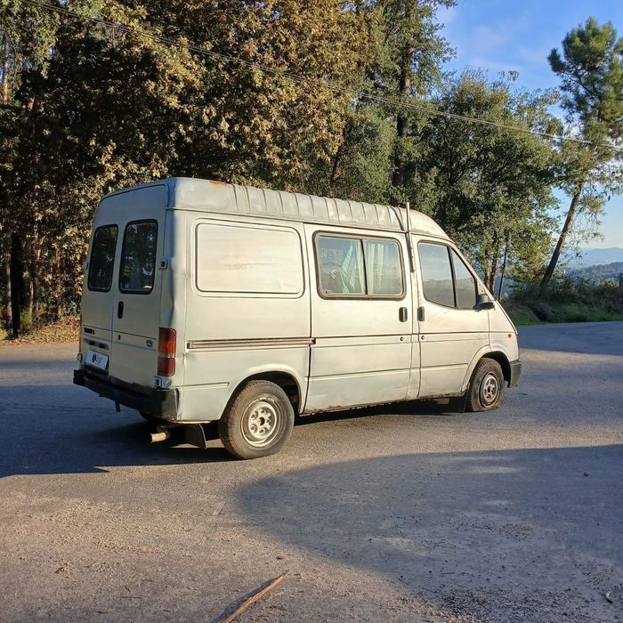 Ford Transit 2.5 D de 1989 - Peças Usadas (10122)