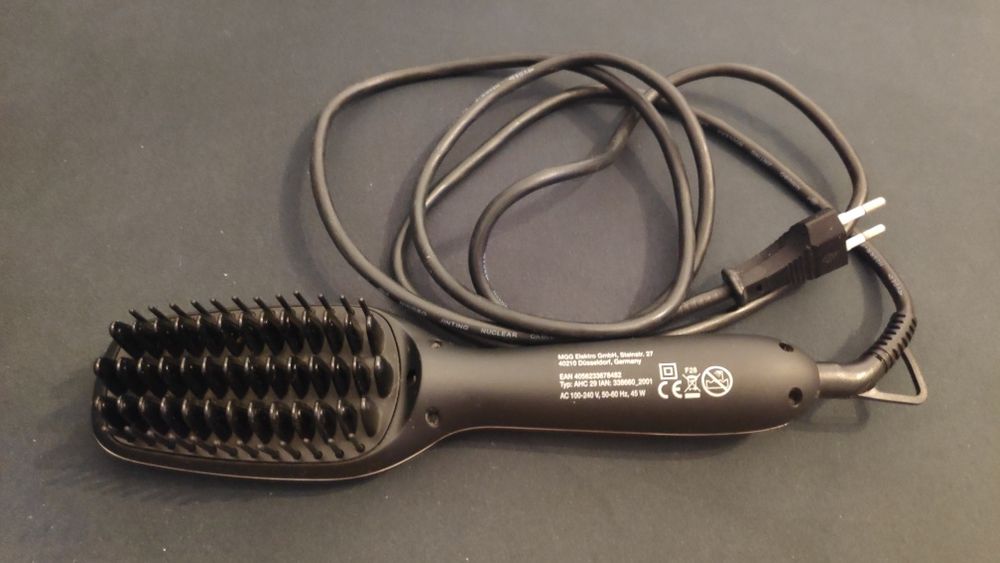 Szczotka prostująca do włosów