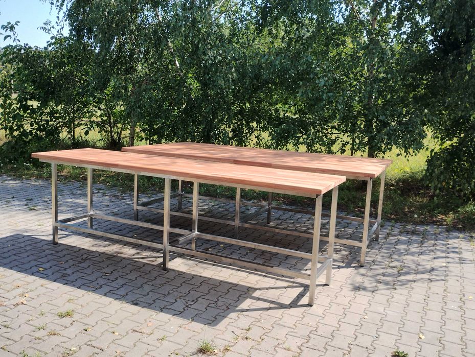 Stół z baletm drewnianym, bukowym, nierdzewny, 3.950 zł netto