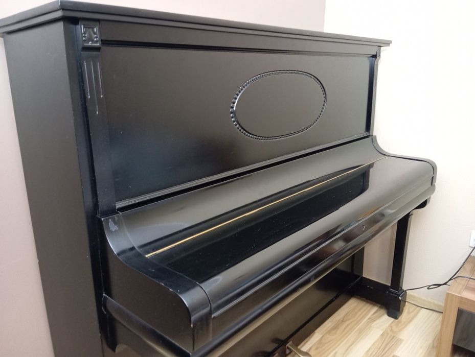 Pianino Arnold Fibiger _ Paris