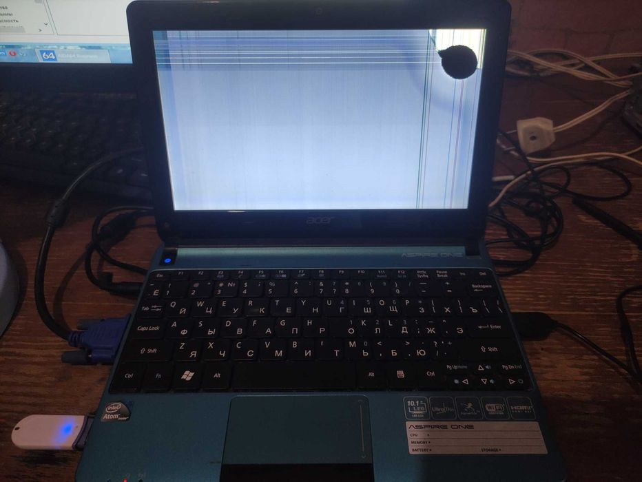 Нетбук Acer Espire One D270-26CBB