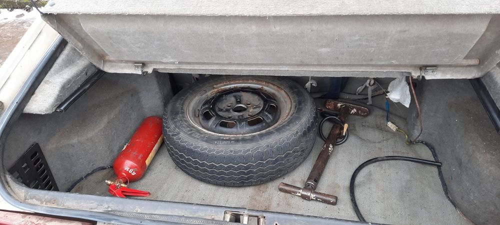 Продам Москвич 2141