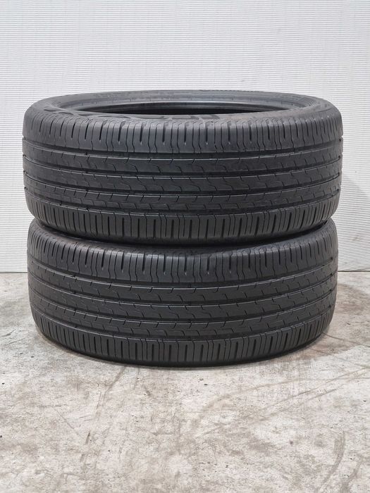 2 Pneus 225/45R18 CONTINENTAL Semi Novos