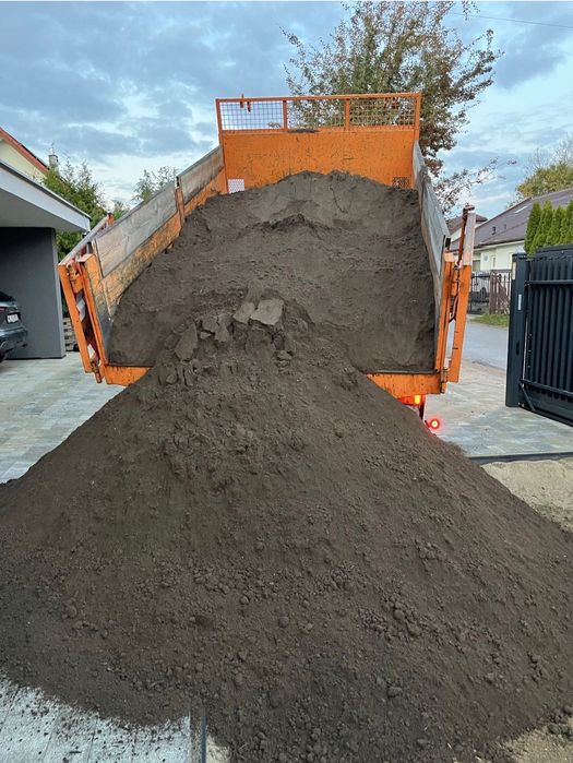 Ziemia pod trawnik czarnoziem ziemia ogrodowa, piasek