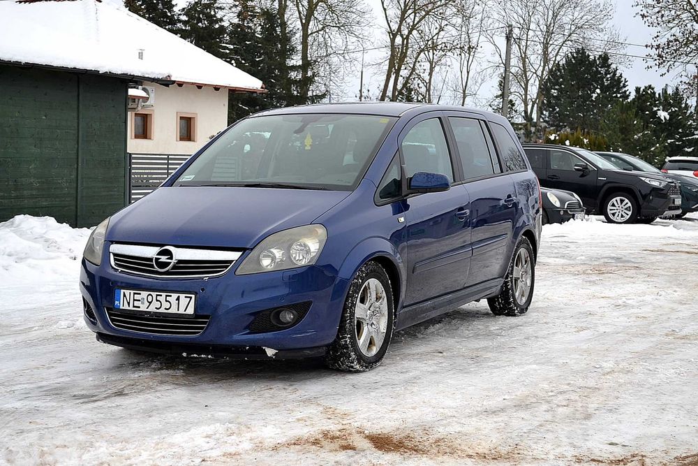 Opel - Zafira II 1.7 cm DieseI 2009 r , 7 -mio osobowy  , okazja !