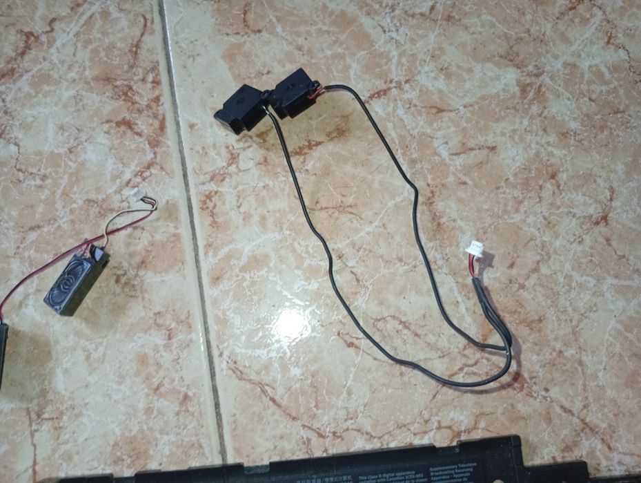 Colunas Portátil Asus HP Toshiba