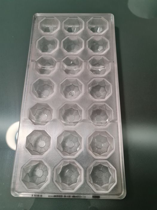 5 moldes para chocolate