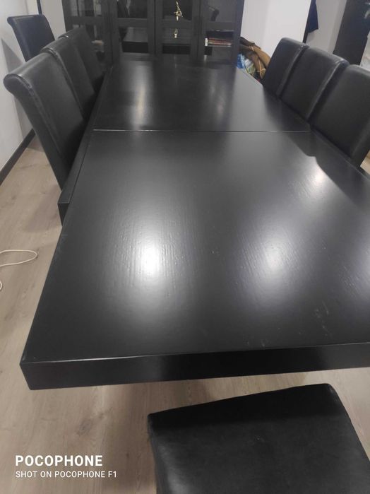 Mesa de sala extensível com 8 cadeiras - excelente estado