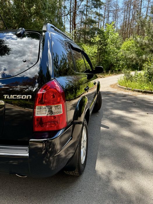 Hyundai Tucson 2008 VIN KMHJN81B28U843315 фото оголошення 8 з 24