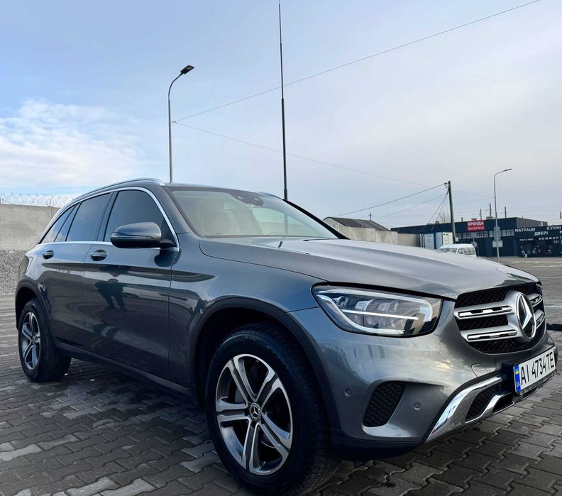 Mercedes-Benz GLC-Class 2019