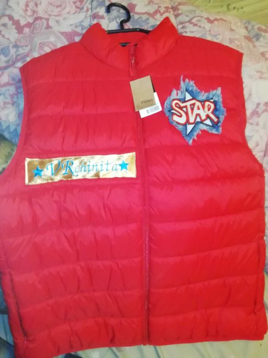 Colete VRchinita 2024 modelo Star vermelho