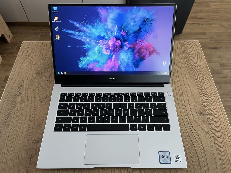 Laptop 14" Huawei MateBook D 14 (i3 8GB RAM 256GB SSD)