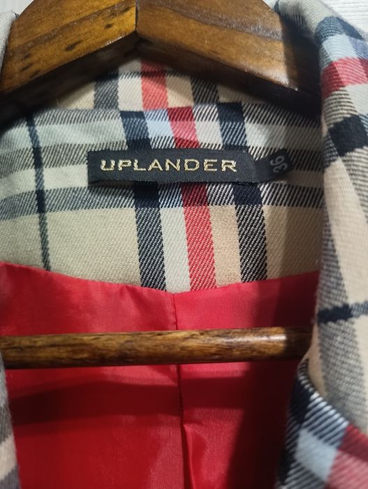 Uplander marynarka damska taliowana w kratę rozm 36