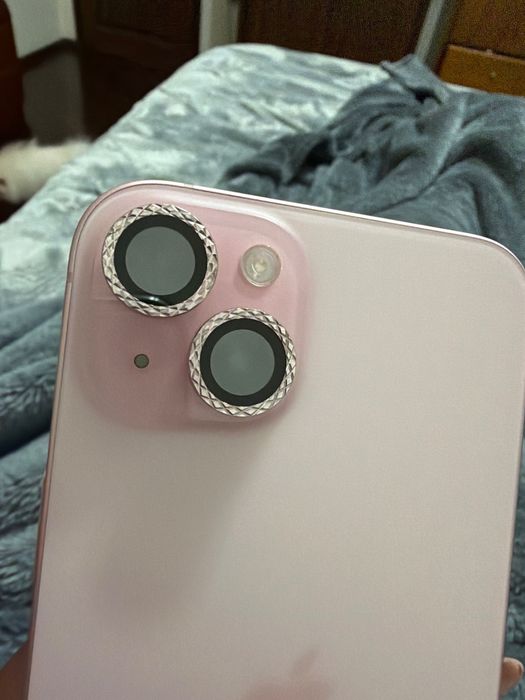 iPhone 15 plus 256g Rosa