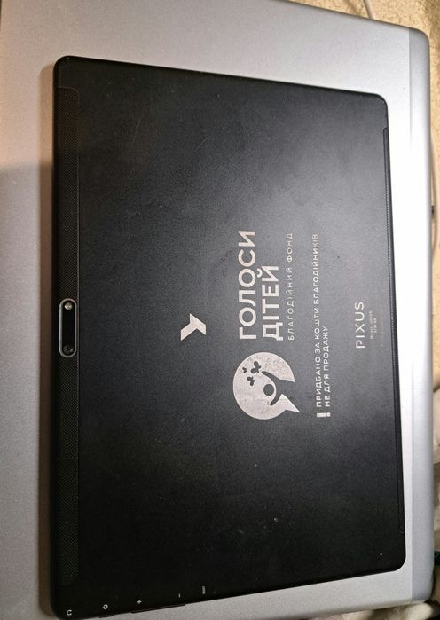 Продам на заачасти планшет Pixus joker 3/32