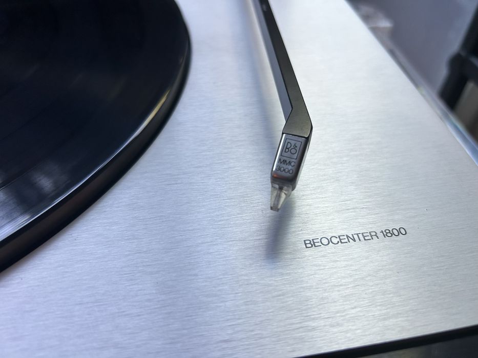 Aparelhagem com gira discos B&O Beocenter 1800, excelente estado