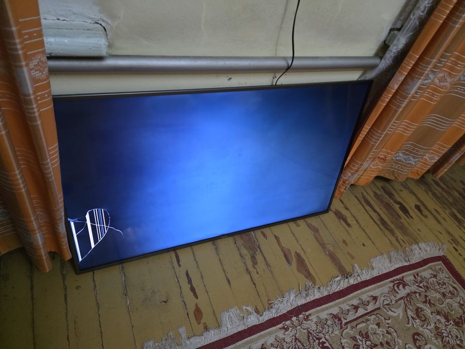 TV  Ківі 55 смарт  тв