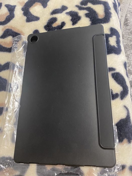 Чохол на планшет lenovo tab10m