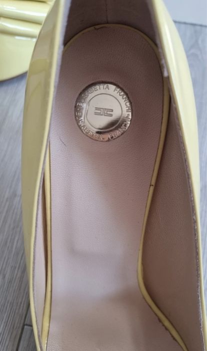 Sapatos Amarelos Elisabetta Franchi