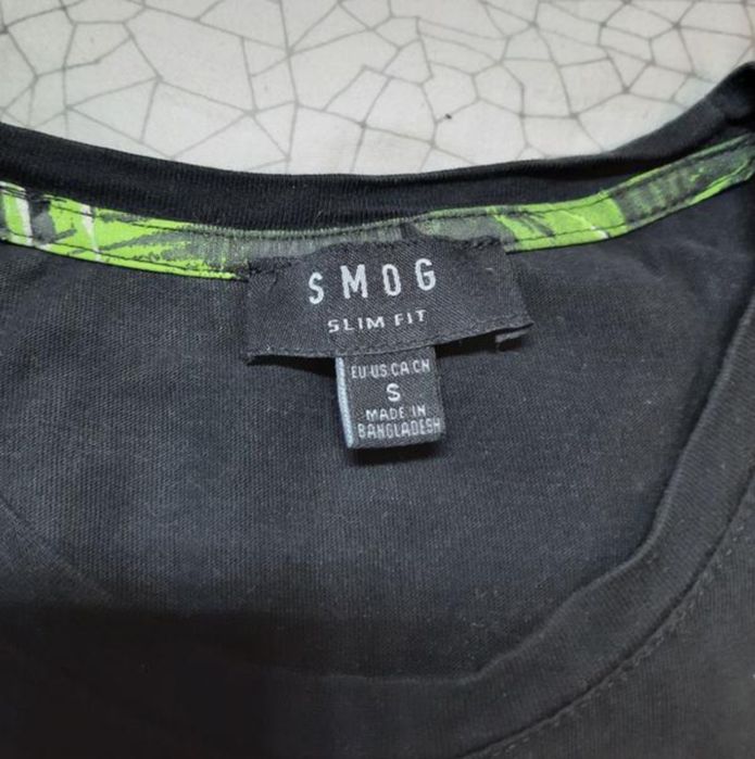 Футболка з черепами