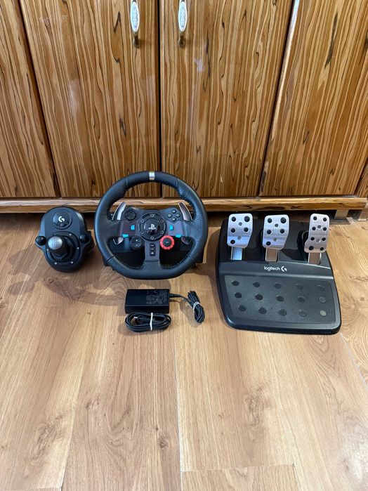 Kierownica Logitech G29 DrivingForce PC/PS4/PS5 + Shifter