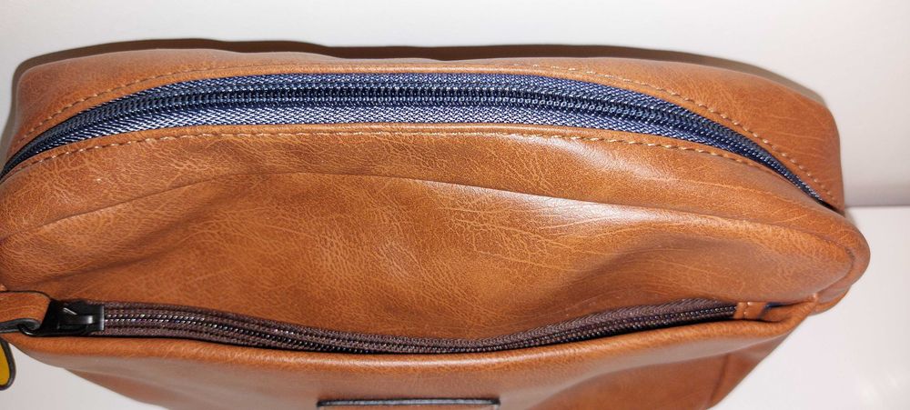 Kosmetyczka torebka saszetka brązowa z rączką Pepe Jeans