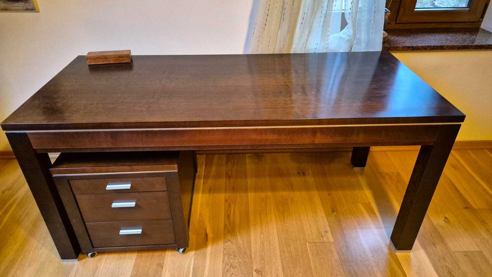 Komplet mebli do pokoju