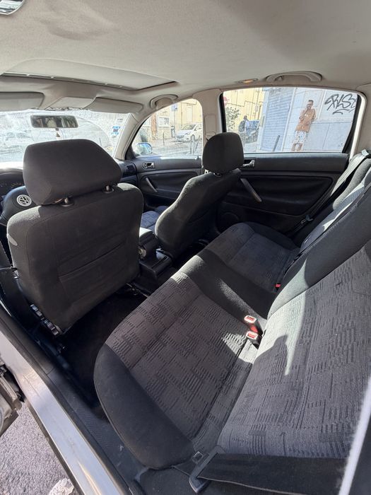 Volkswagen Passat — fotografia 9