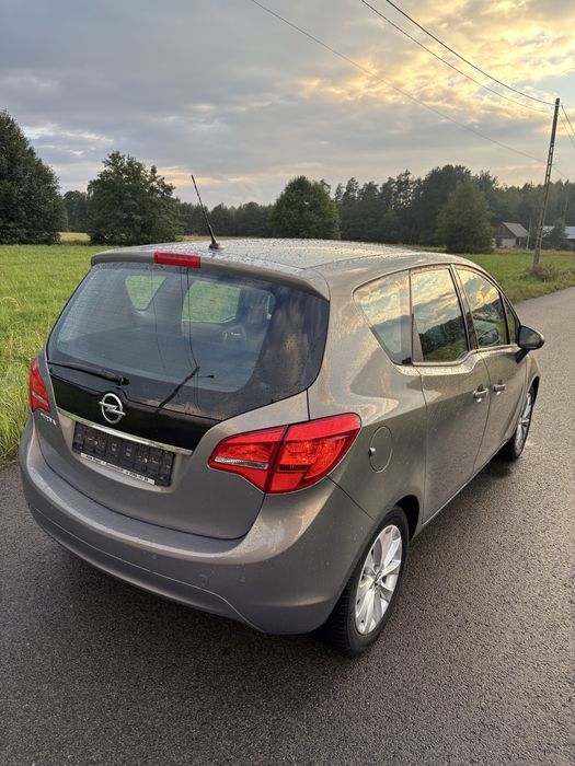 Opel Meriva B 1.4 benzyna
