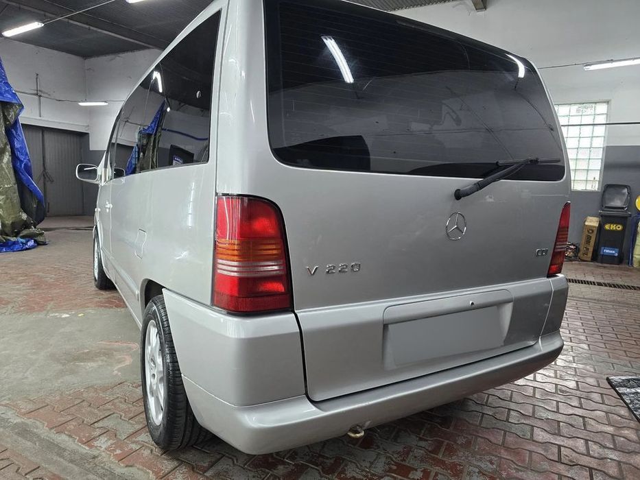 Mercedes-Benz Klasa V Mercedes V 220 CDI