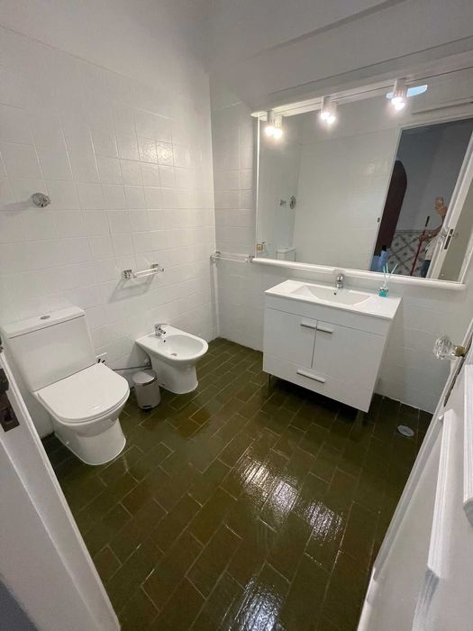 Quarto individual SEM CAUÇÃO Portela Sacavém