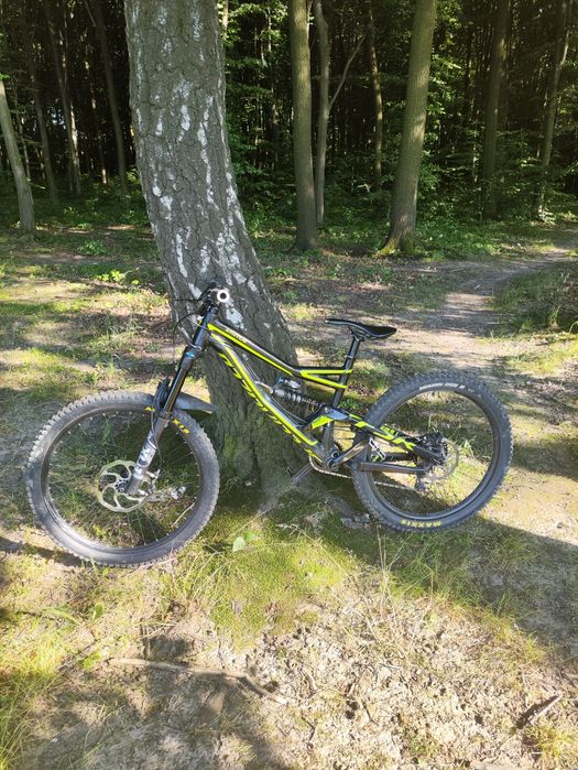 Specialized status 2 2014, Ендуро Downhill, двохподвес, двохпідвіс