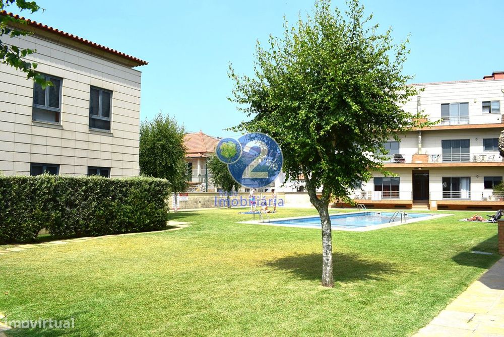 T2 em Condomínio fechado c/ Piscina - Praia de Cepães