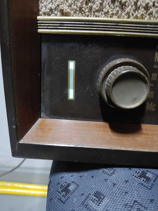 Radio a Válvulas Graetz