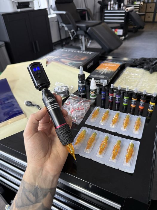 Kit Tattoo COMPLETO Máquina Pen Sem fios / Pele Treino etc