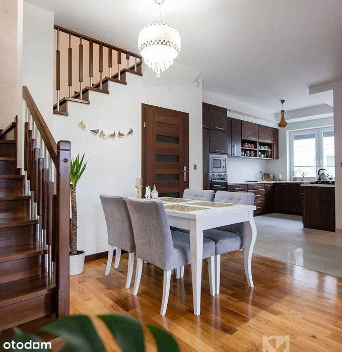 Sprzedam bezpośrednio dom w zabudowie bliźniaczej -  Łomianki